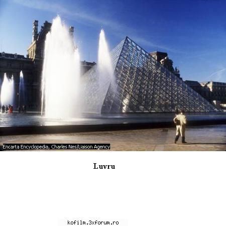 15 martie 2006 Parisul - Intrarea moderna la Luvru - Amintiri  din  calatorii