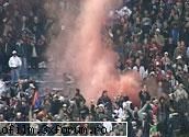 6 aprilie 2006 Pe scurt - Sport POLIŢIA VEGHEAZĂ 86 de bilete la - Aprilie  2006